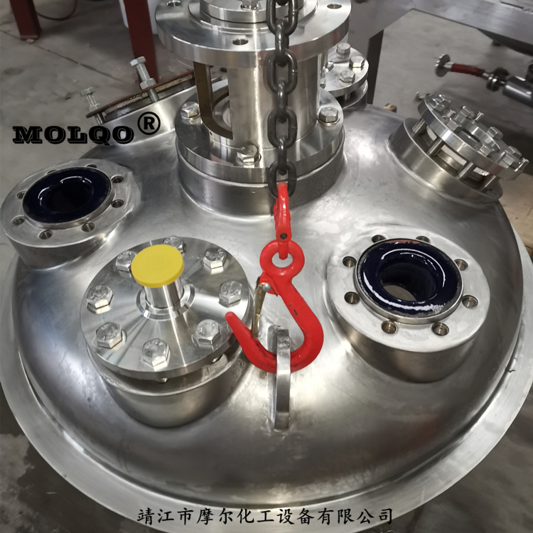 搪玻璃反應(yīng)釜外包不銹鋼